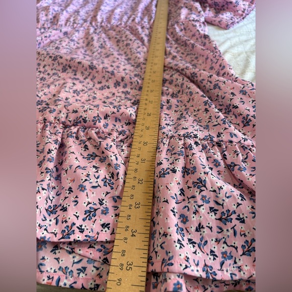 Pretty Little Thing plus size 2XL pink ruffle mini dress floral short sleeve - Picture 9 of 11